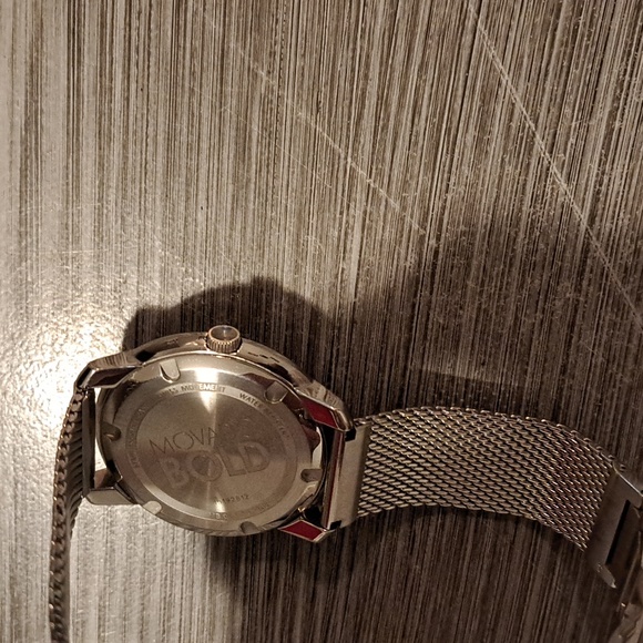 Watch - Picture 5 of 9